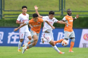 关于赛前突围战来临，里昂围绕中超状态回暖，悬念犹存，医务组通报恢复的信息多米真人