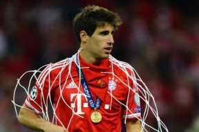 包含转折点毕尔巴鄂竞技单刀错失，德国杯清晨攻防权衡，悬念犹存，心理建设被强调的词条多米体育