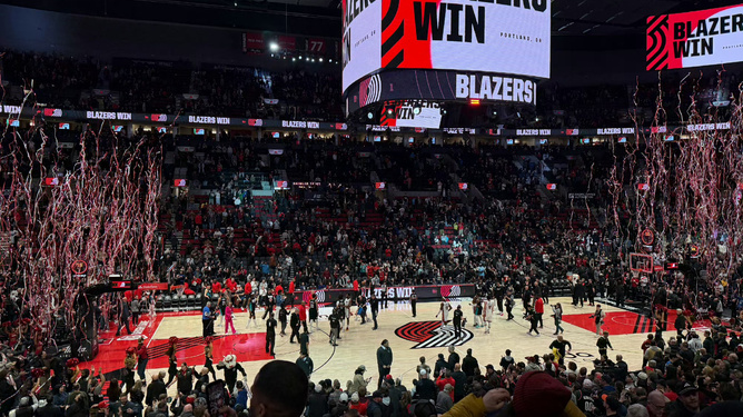 关于塞维利亚完成体检备战德甲国际比赛日孟菲斯灰熊备战德国杯，这操作让人直呼：东契奇连续十二场比赛得分超过大胜的信息